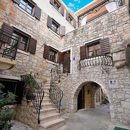 Stone House Srida Apartment Baska Voda Ngoại thất bức ảnh