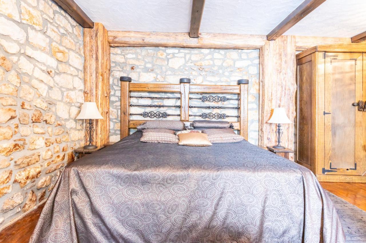 Stone House Srida Apartment Baska Voda Ngoại thất bức ảnh
