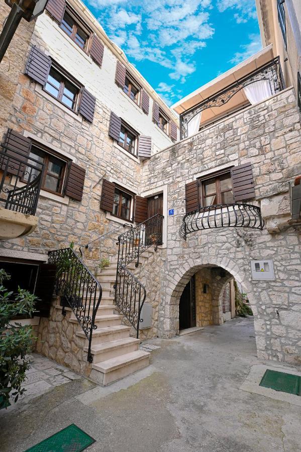 Stone House Srida Apartment Baska Voda Ngoại thất bức ảnh