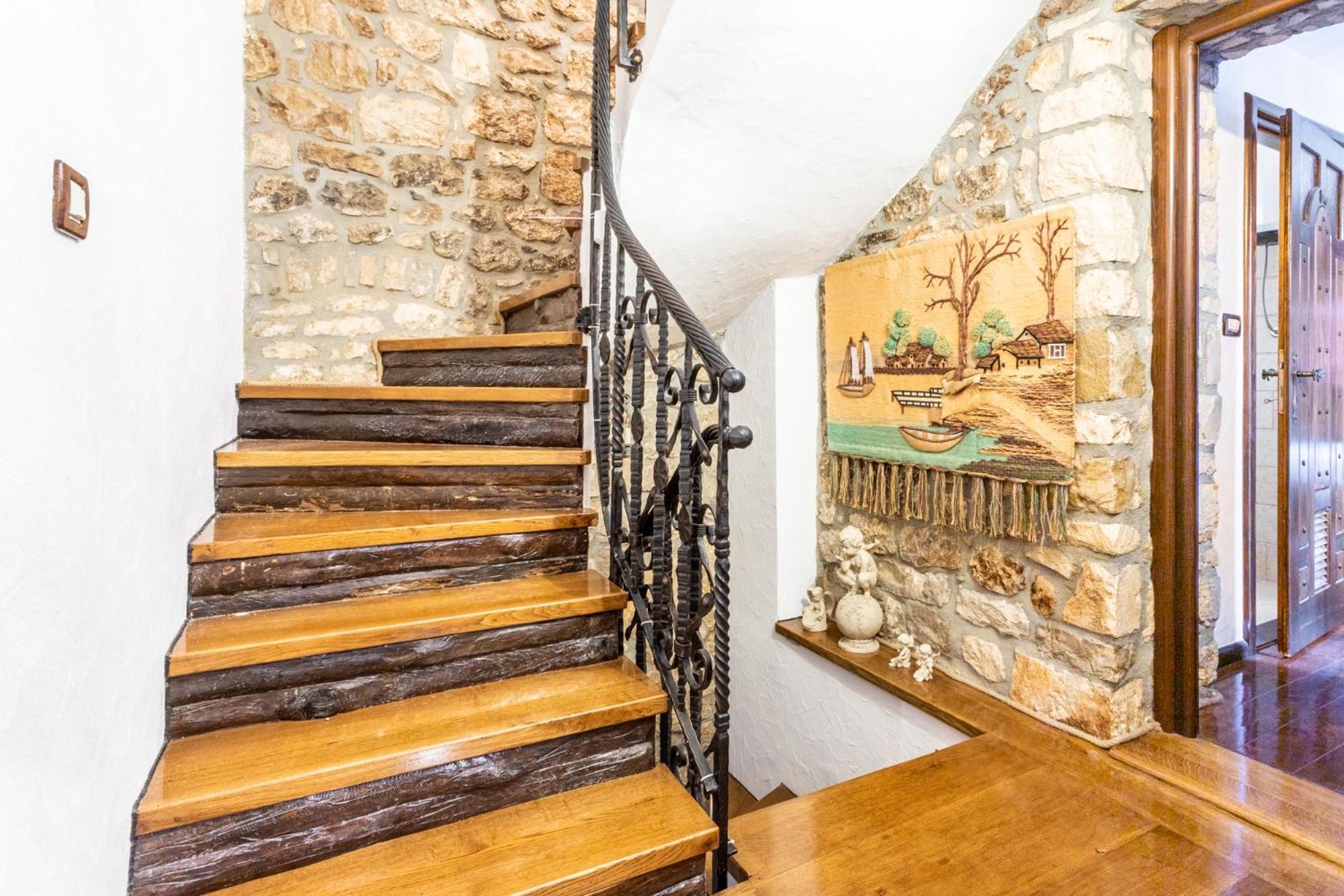 Stone House Srida Apartment Baska Voda Ngoại thất bức ảnh