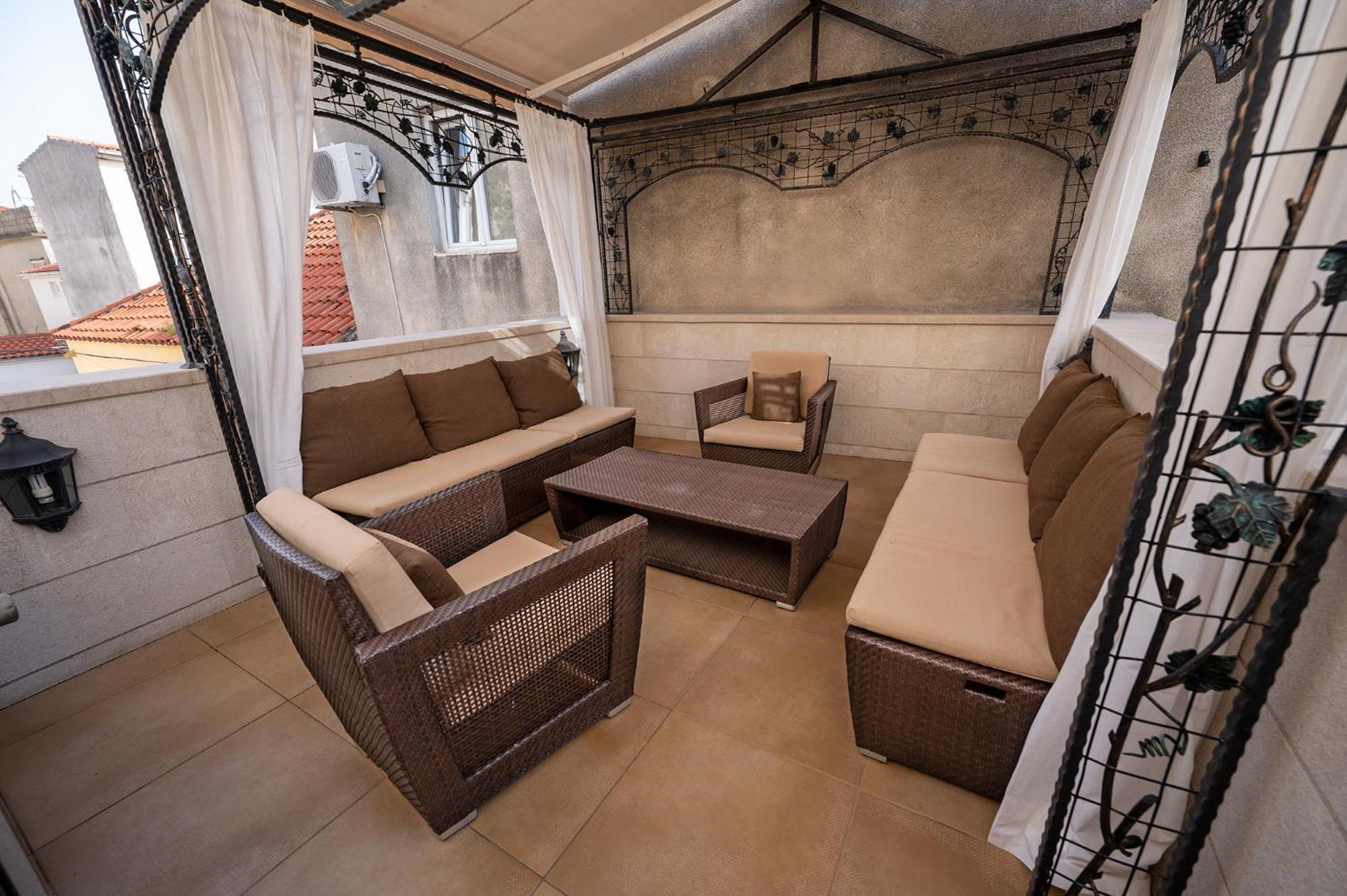 Stone House Srida Apartment Baska Voda Ngoại thất bức ảnh
